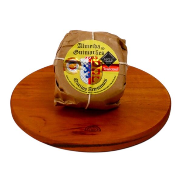 Queijo Tradicional – Almeida Guimarães